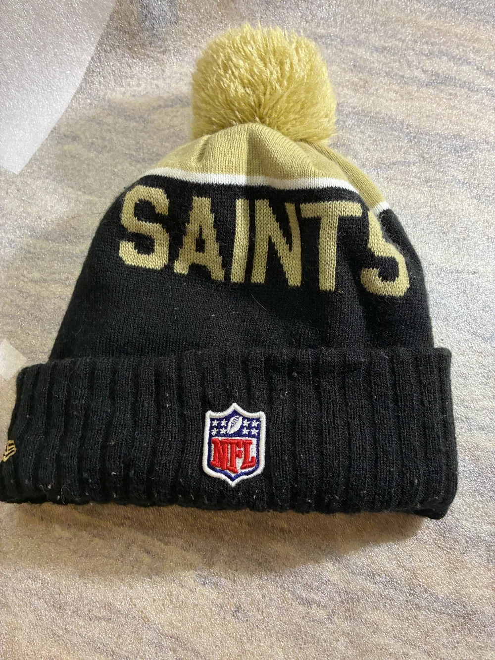 NFL New Orleans Saints Knit Pom Beanie Hat - Black & Gold